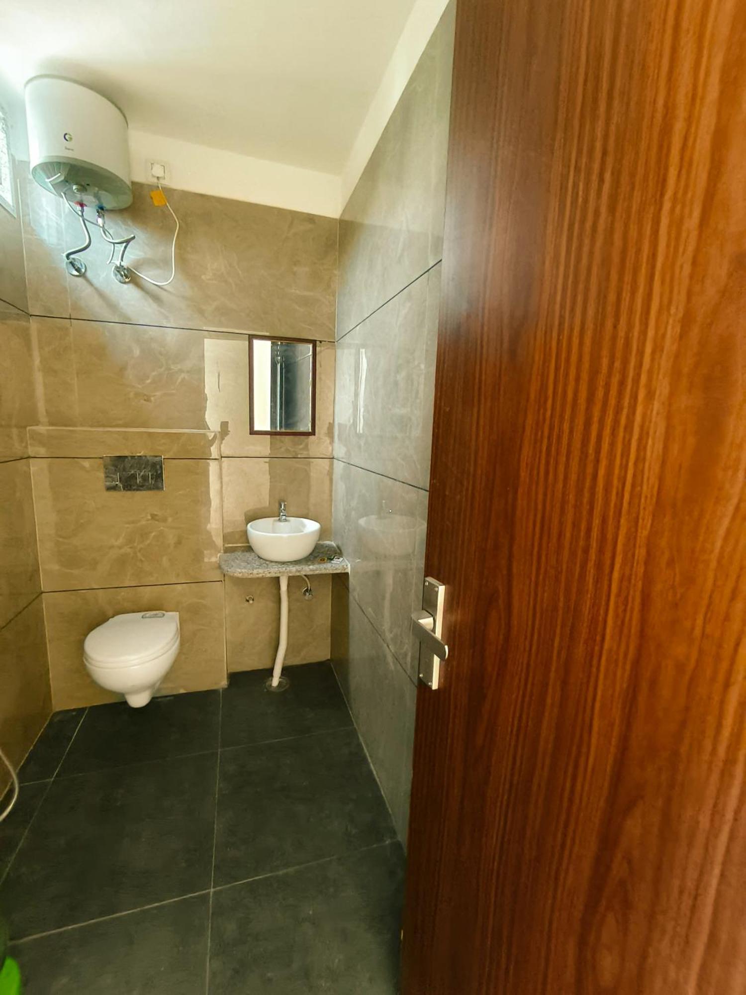 Hotel Veer Palace Near Udaipole Удайпур Екстериор снимка