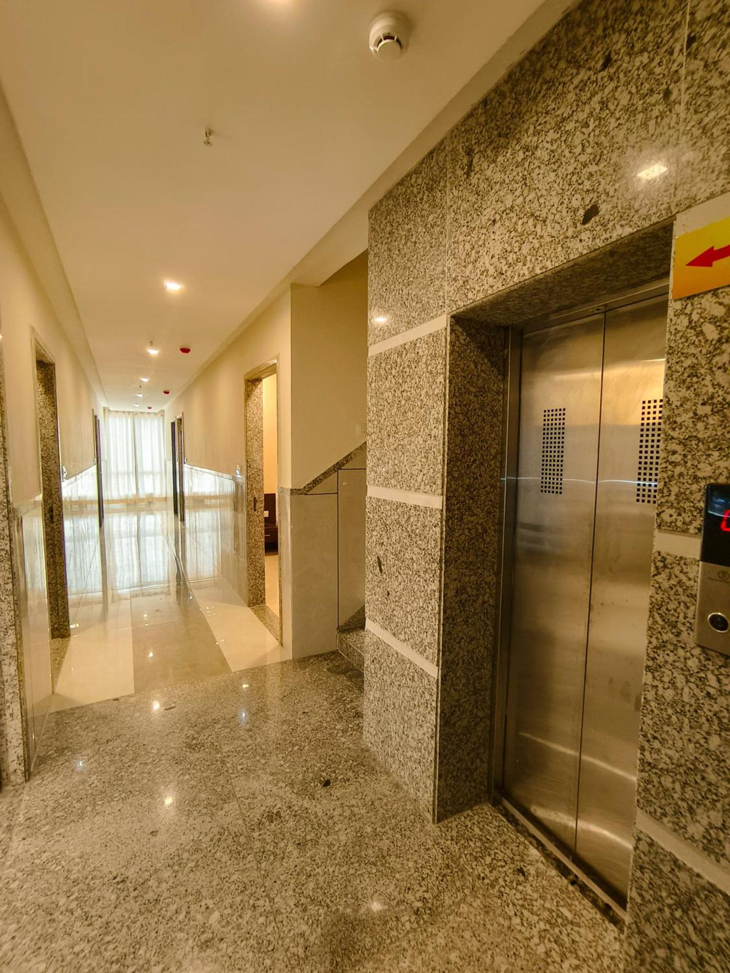 Hotel Veer Palace Near Udaipole Удайпур Екстериор снимка